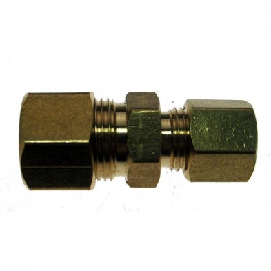 FD-311 3/8" OD x 1/4" Male Comp Adapter