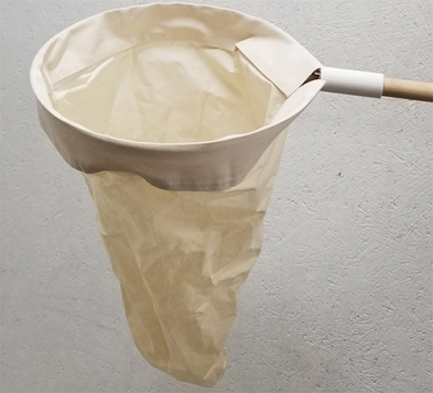 GL/GL-2636-MD 15" MUSLIN NET W/ VELCRO, 1" WOOD HANDLE