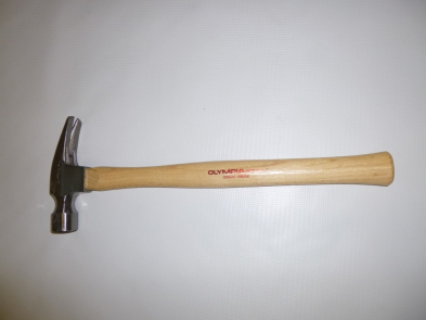 IM-H111 #1 FRAMING HAMMER 24 OZ HICKORY HANDLE