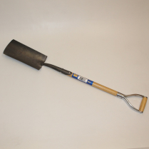 SH-DSCB14 D 14" CLOSED BACK DITCH SPADE D HNDL