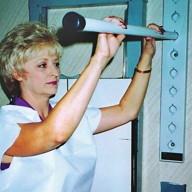 EM-9452-VB48 ValsBar Patient Support System 48"