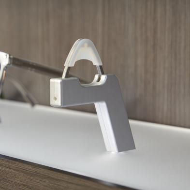 locking countertop display, locking countertop peg, locking frame display