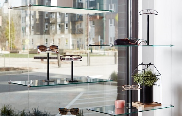 optical retail store advice, optical space design, business advice, sell more frames, how to sell more frames, retail optical