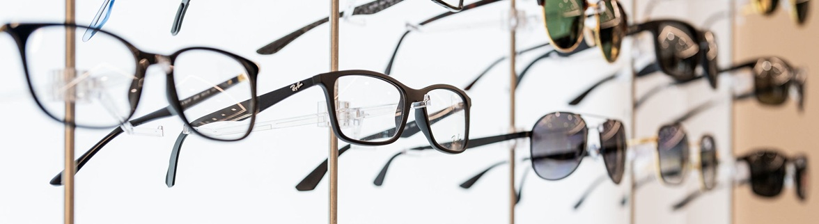 eyewear display, sunglass display rod, optical retail display, sunglass retail display