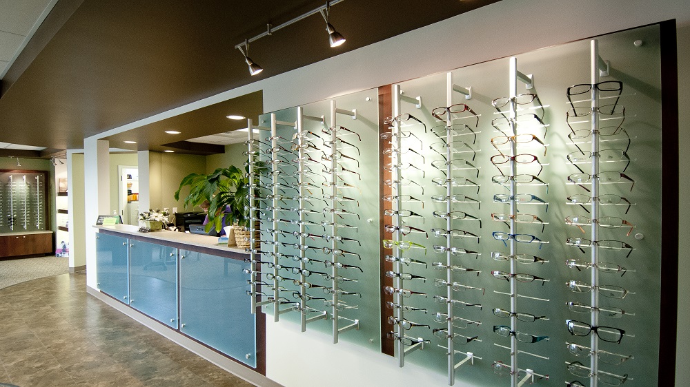 eyeglass display rack, sunglasses wall display, eyewear displays, eyeglass display stands, eyeglasses display stands, eyeglasses display rack, eyeglass display, optical architectural design