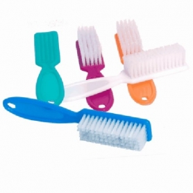 Berkeley Manicure Nail Brush - Hard Bristle MB101