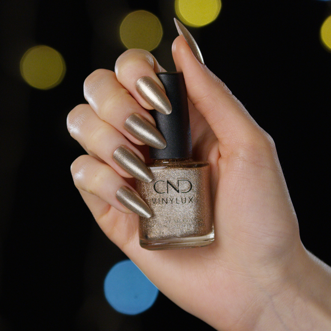 CND NIGHT MOVES Vinylux