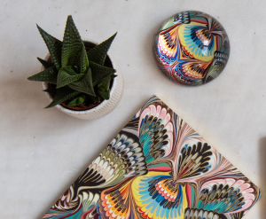 PAPERWEIGHT Mirror Marble