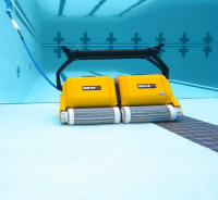 Maytronics Wave 120 Commercial Robotic Pool Cleaner
