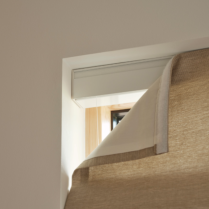 Syst&egrave;me de store romain motoris&eacute; avec moteur &agrave; batterie, blanc (Largeur maximale 3 m. Chute maximale 3 m.)