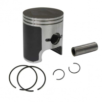 PISTON A/C SPRT Z370 01-02 ST