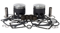 ENS. DE PISTON DE COUREUR MOULEE