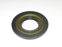 TIGER SHARK 640 PTO OUTER SIDE CRANKSHAFT OIL SEAL
