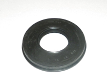 TIGER SHARK 640 MAG END CRANKSHAFT OIL SEAL