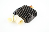 VOLTAGE REGULATOR: KAWASAKI 300 - 400 / 650 / 700 99-13