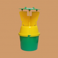 BUCKET TRAP, GREEN/YELLOW W/ VANES, 2/CS