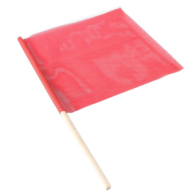 KINEDYNE FLAG RED VINYL MESH WITH 5/8" WOOD DOWEL 18" X 18"