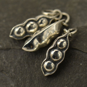 Sterling Silver Three Peas in a Pod Charm 20x5mm