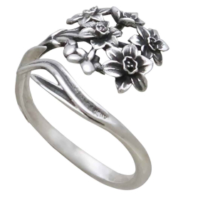 Narcissus Ring - December Birth Flower Three Quarter View