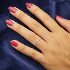 Sterling Silver Small Cat Ring