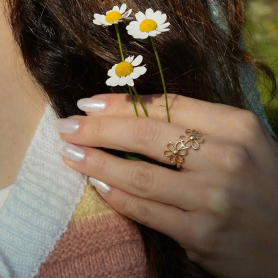 Bronze Openwork Daisies Ring on hand
