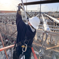 Benchmark FR Hooded Sweatshirt - Lifestyle - Man working on pipe