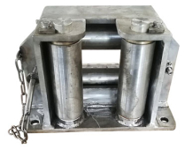F4-25C/W F4 SERIES-FOUR ROLLER FAIRLEAD MODEL
