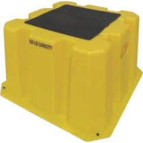 MN657 Diversified Plastics Inc. Nestable Industrial Step Sto