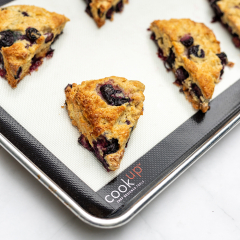 Silicone Baking Mat Half Size &ldquo;CookUP&rdquo;