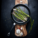 AMT A524 Frying Pan, Non-Induction. 24cm diameter.