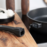 AMT Exclusive Detachable Handle with black inlay