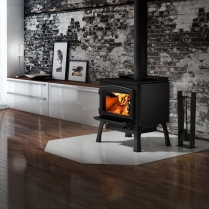 Osburn 2000 Wood Stove W/Blower