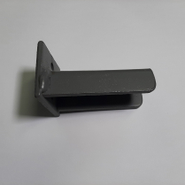 R.H. CURTAIN ROD BRACKET