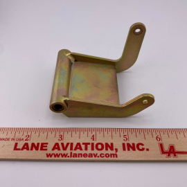 IDLER ASSY W/BUSHING - TRIM - STAB