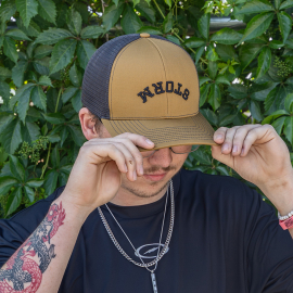 STORM FLIPSIDE HAT (BUCK/CHARCOAL)