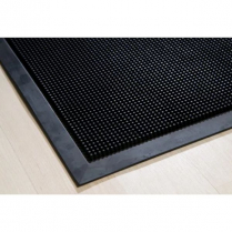 FTM1830B Brush mat 18x30" black